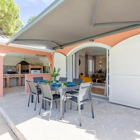 Adie By Interhome *