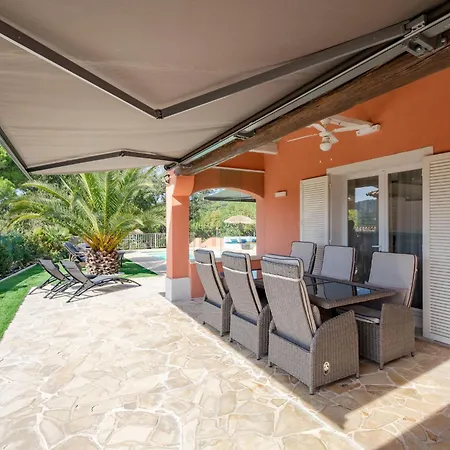 Adie By Interhome Tatil Evi